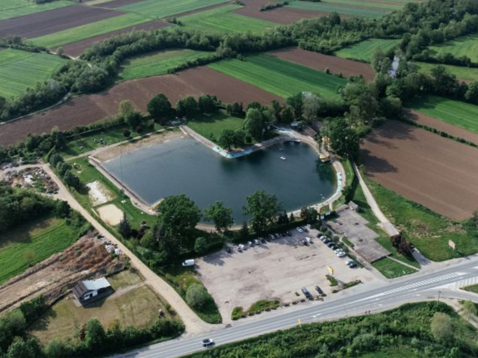 EPS traži zakupca za deo turističkog kompleksa u Lazarevcu